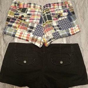 2 pairs American Eagle shorts size 4